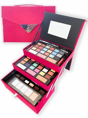 All In One Makeup Kit (Eyeshadow, Blushes, Powder, Lipstick & More) Holiday Gift Set (LightPink)
