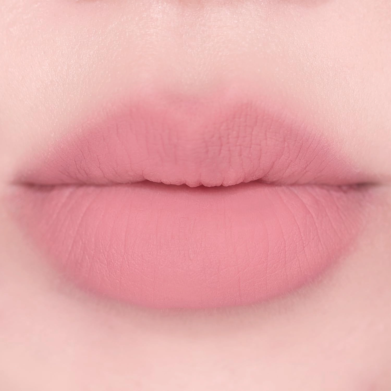 Amuse SEOUL LIP SMUDGER 02 ROSE | nude rose | Matte, creamy, soft, velvety, cruelty-free, lipcare, long-lasting, multiuse, vegan