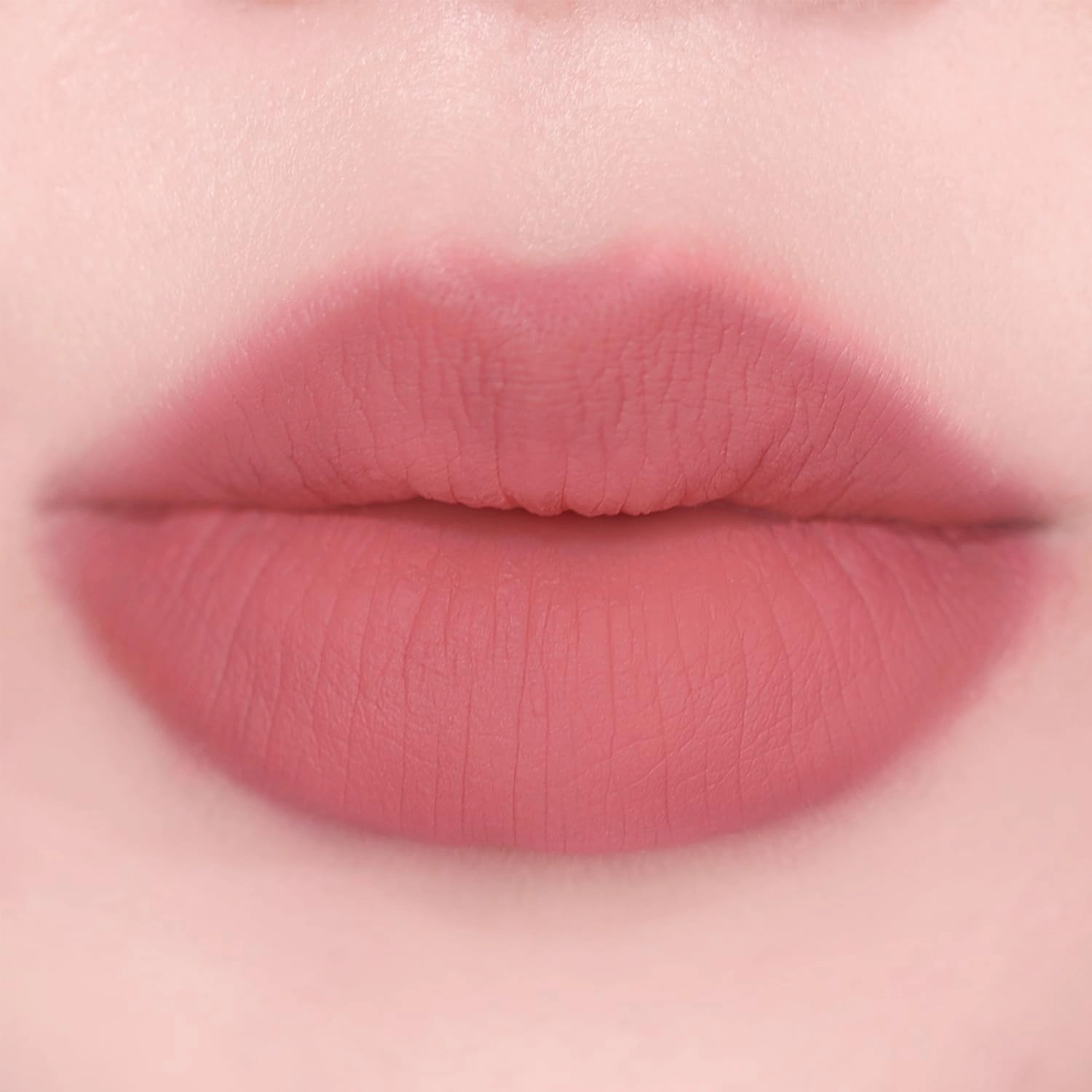 Amuse SEOUL LIP SMUDGER 04 HIPPIE GIRL | dark rose | Matte, creamy, soft, velvety, cruelty-free, lipcare, long-lasting, multiuse, vegan