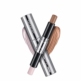 Contour stick: creamy texture and matte finish