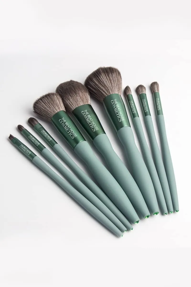 DIAMONDS R 4EVER 9 PIECE LUXURY BRUSH SET (All About Them Benjamins) Green | Premium Synthetic Brush Set | Powder Foundation Contour Blush Concealer Eye Shadow Blending Liner Make Up Brush Kit