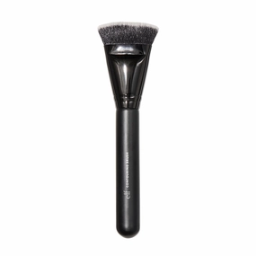 e.l.f. Contouring Brush, Makeup Brush For Creating Flawless Dimension & Sculpting, Use With Bronzer Powder, Liquids & Creams, Vegan & Cruelty-Free