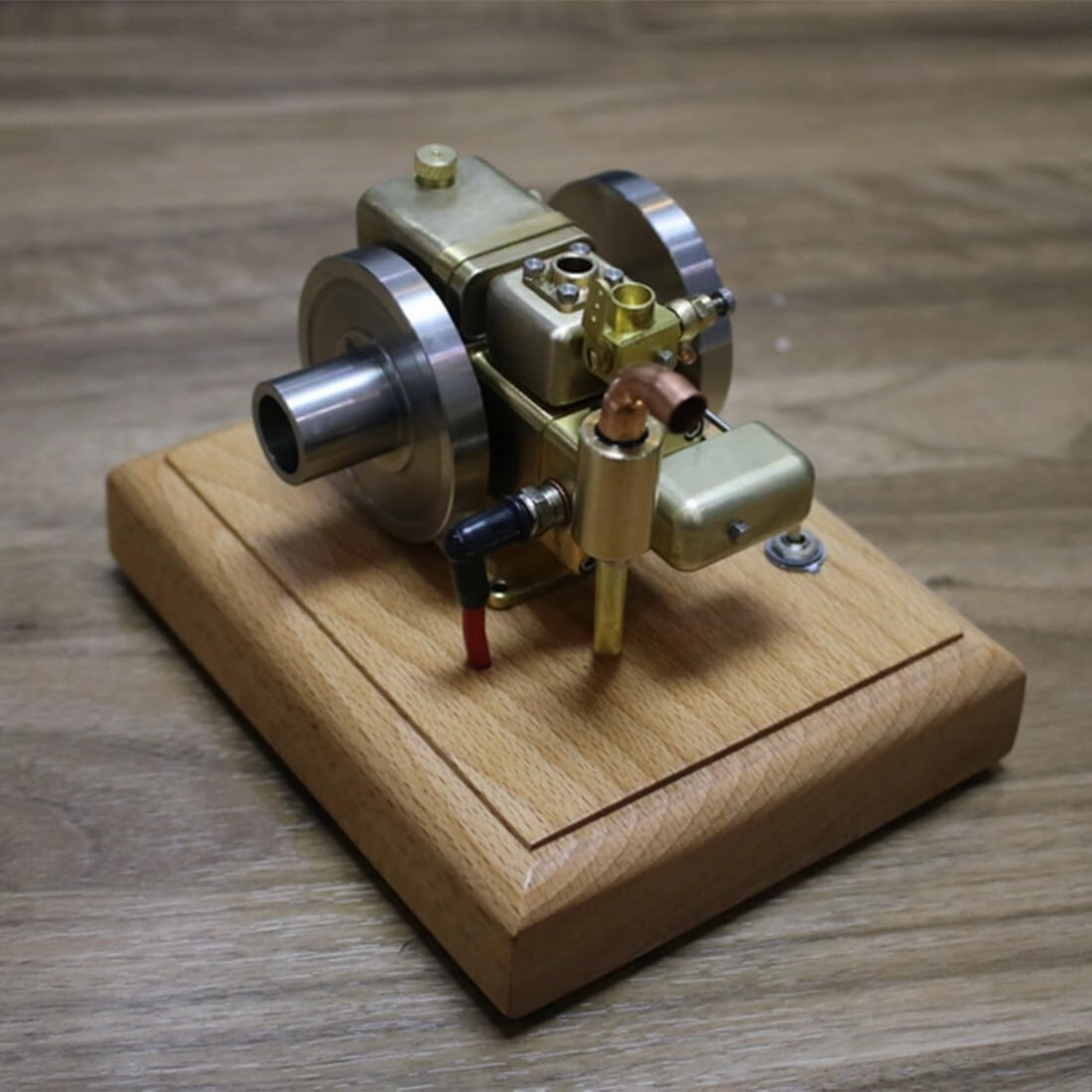 Engine Model Kits That Runs, 1.6CC 4-Stroke Water-Cooled Single-Cylinder Gasoline Engine with Wooden Base, Educational Desktop Model for Engine Enthusiasts