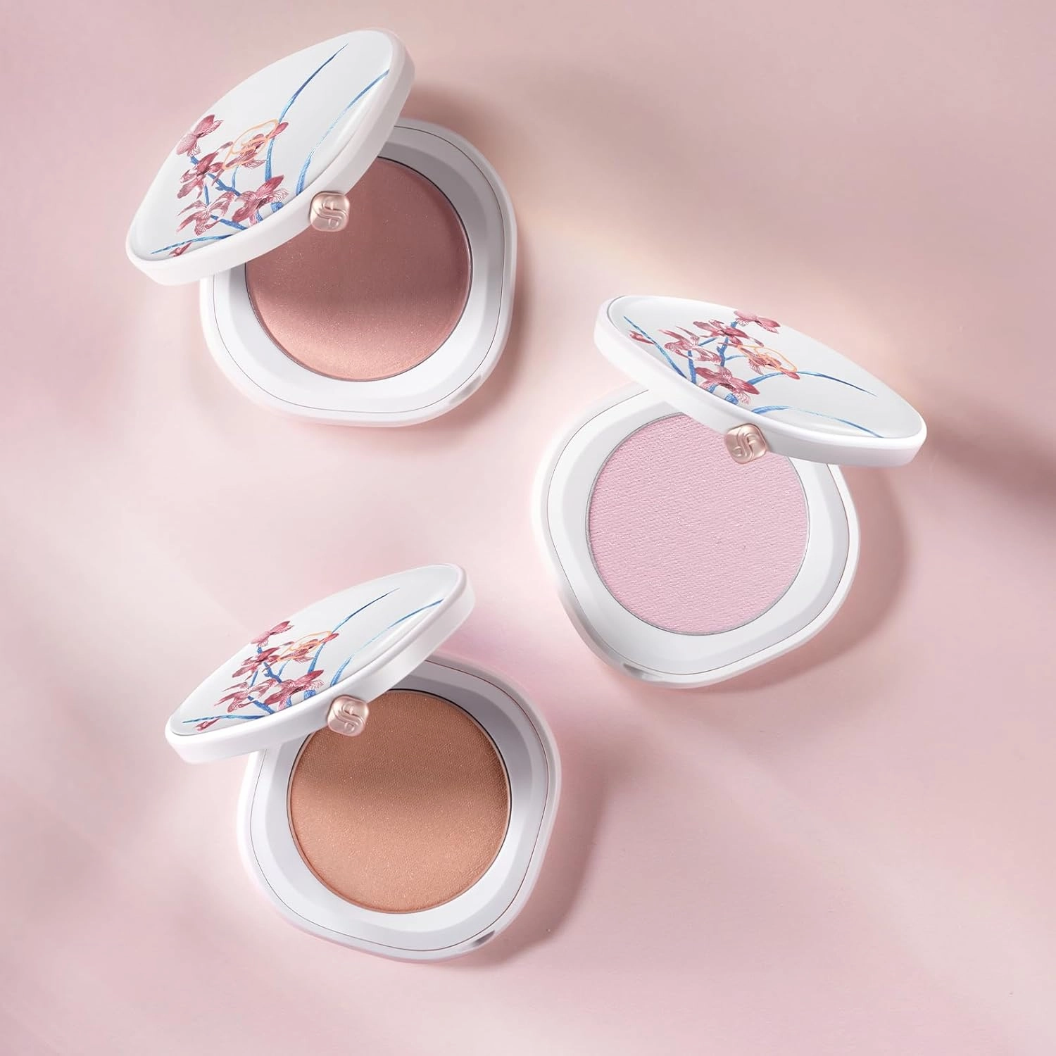 FLORASIS Ethereal Flush Smooth Powder Blush (Ode to Embroidery) (03 Candy Clouds, 1 Count)