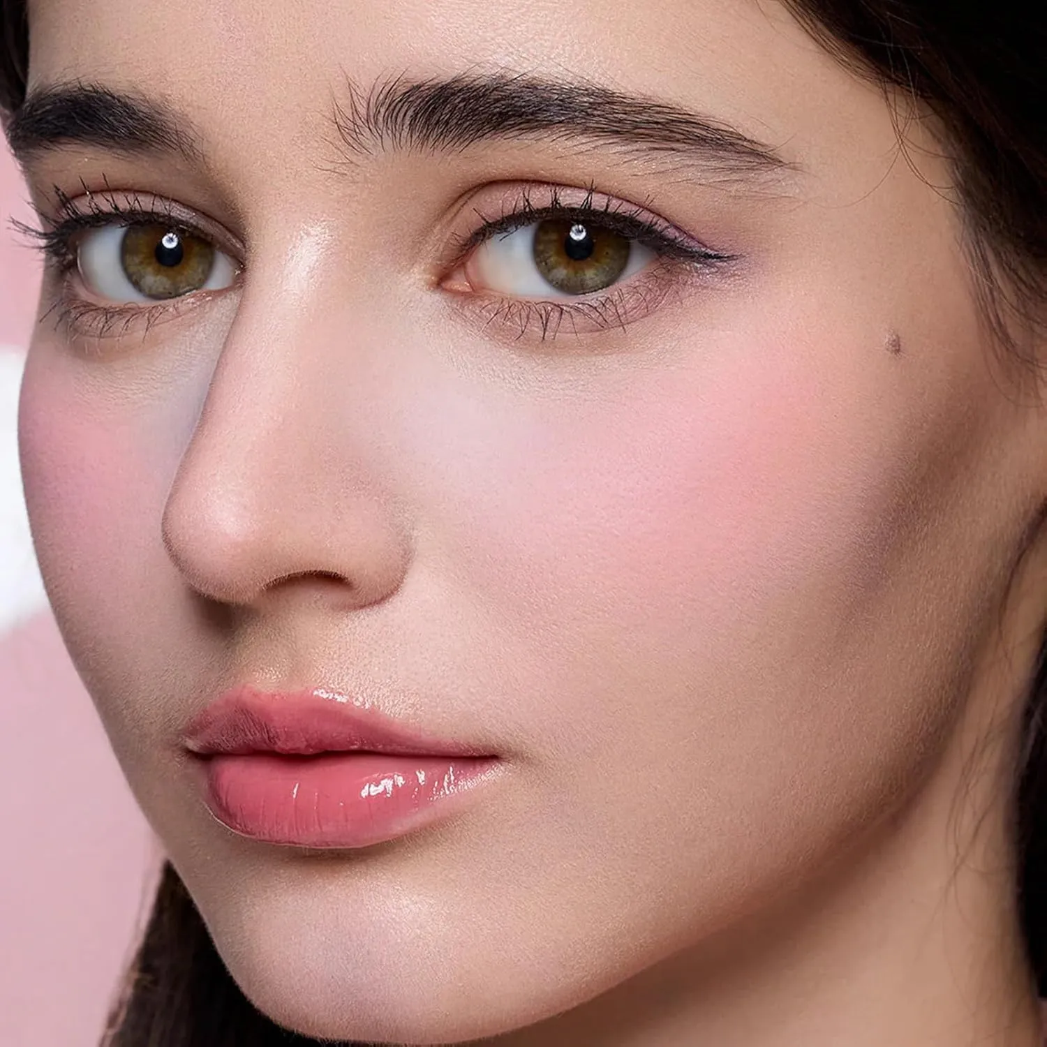 Flower Knows Butterfly Cloud Collar Rouge Box Highlighting & Blush Duo Powder,Matte Finish,Buildable & Blendable Makeup Blush for cheeks,Soft & Long-lasting for Girls & Women(04 Fluttering Romance)