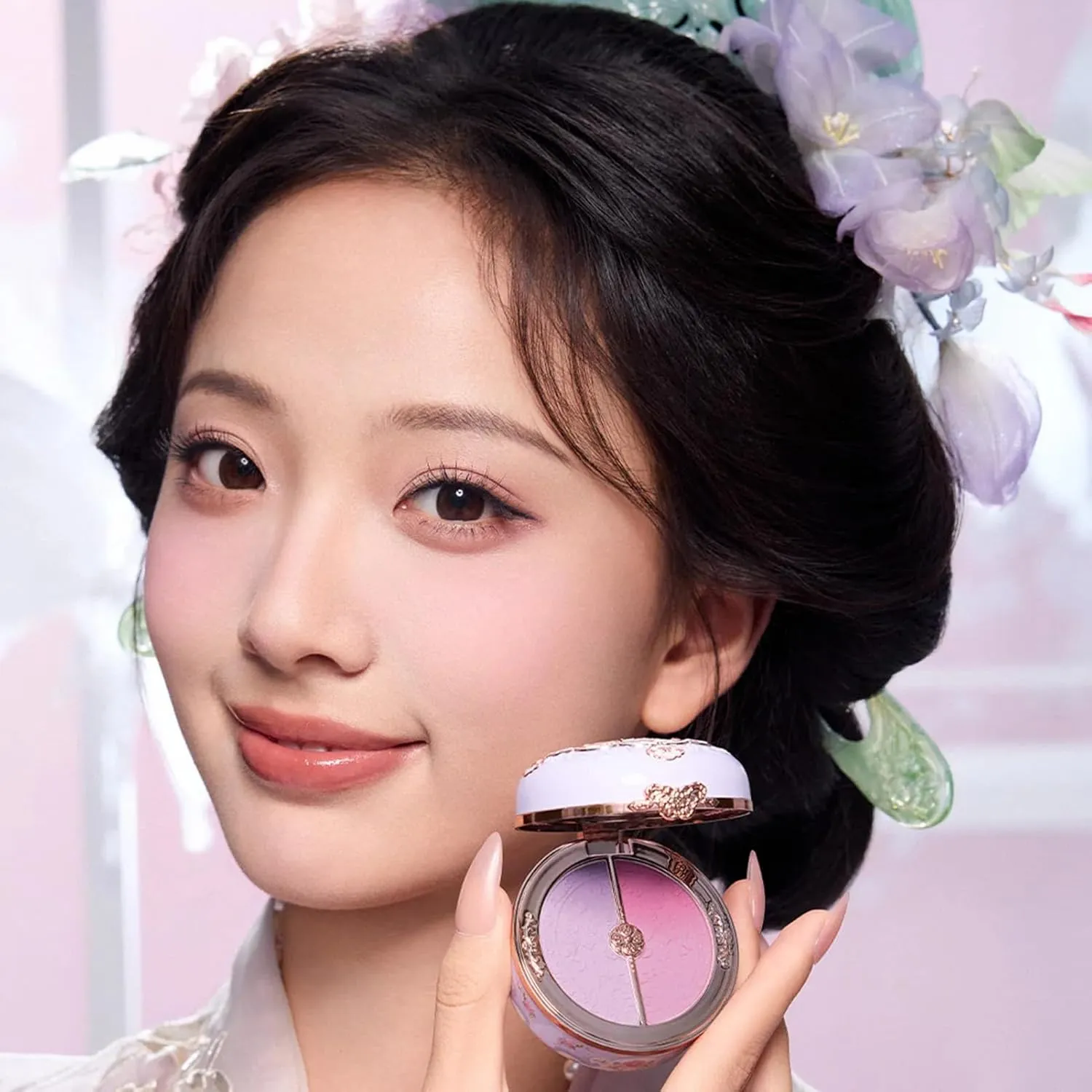 Flower Knows Butterfly Cloud Collar Rouge Box Highlighting & Blush Duo Powder,Matte Finish,Buildable & Blendable Makeup Blush for cheeks,Soft & Long-lasting for Girls & Women(04 Fluttering Romance)