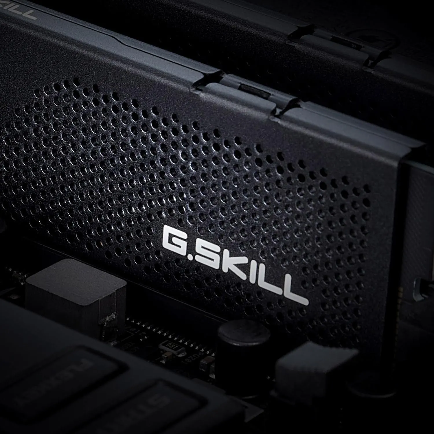 G.SKILL Ripjaws S5 Series (Intel XMP 3.0) DDR5 RAM 32GB (2x16GB) 5600MT/s CL46-45-45-89 1.10V Desktop Computer Memory UDIMM - Matte Black (F5-5600J4645A16GX2-RS5K)