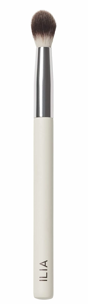 ILIA - Blending Brush | Eyeshadow   Highlighter Brush Made with FSC Certified Wood, Aluminum,   Soft, Vegan Bristles | Expertly Crafted | Non-Toxic, Vegan, Cruelty-Free, Recyclable