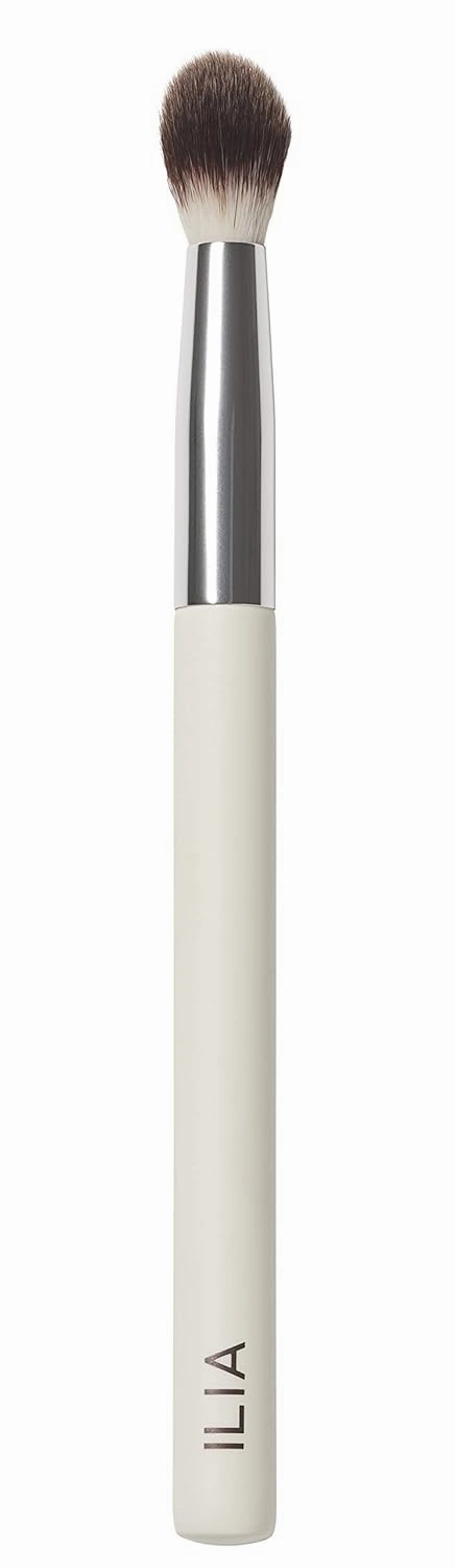 ILIA - Blending Brush | Eyeshadow   Highlighter Brush Made with FSC Certified Wood, Aluminum,   Soft, Vegan Bristles | Expertly Crafted | Non-Toxic, Vegan, Cruelty-Free, Recyclable