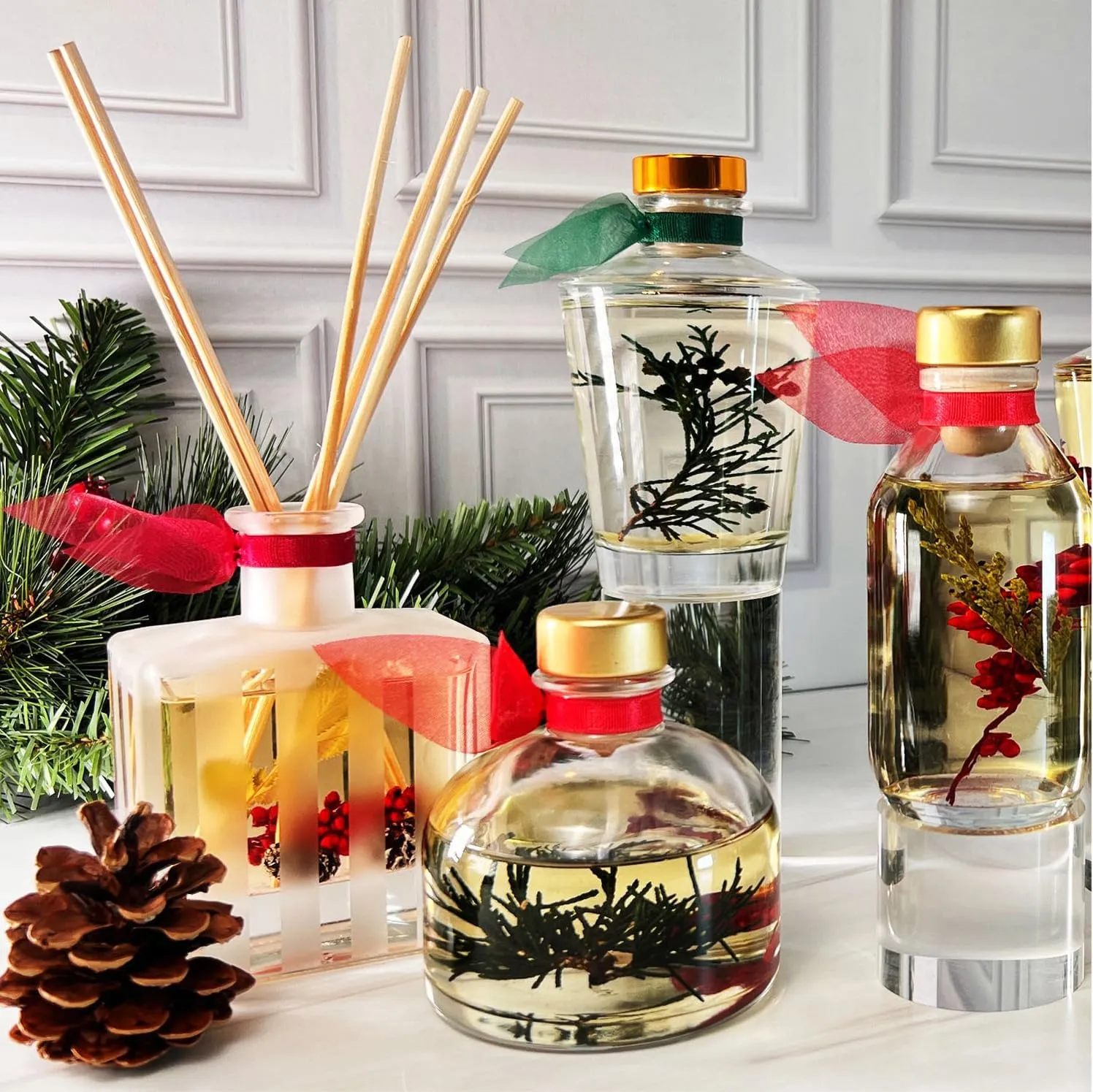 LOVSPA Sparkling Grapefruit Reed Diffuser Set - Refreshing Citrus Scent Diffuser for Home - Non-Toxic Oil Reed Diffuser - Made in The USA