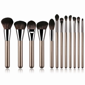 Makeup Brush Set with Single Loose Powder and Large Foundation Brush Beauty Tools