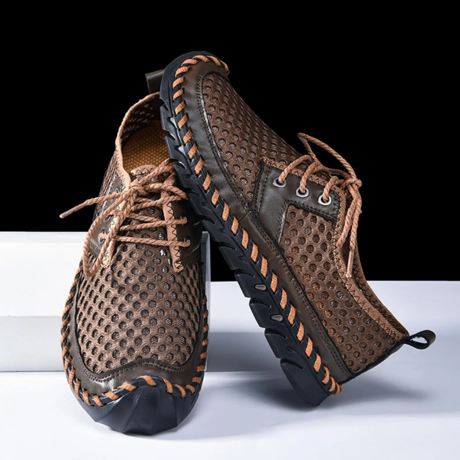 Men's Breathable Mesh Casual Shoes with Reinforced Toe Cap & Sturdy Woven Sole Non-Slip Rubber Sole for Outdoor Hiking & Daily Wear Metal-Eyelet Lacing System with Anti-Collision Toe Protection