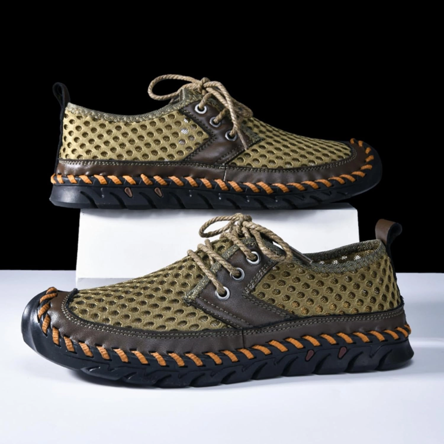 Men's Breathable Mesh Casual Shoes with Reinforced Toe Cap & Sturdy Woven Sole Non-Slip Rubber Sole for Outdoor Hiking & Daily Wear Metal-Eyelet Lacing System with Anti-Collision Toe Protection