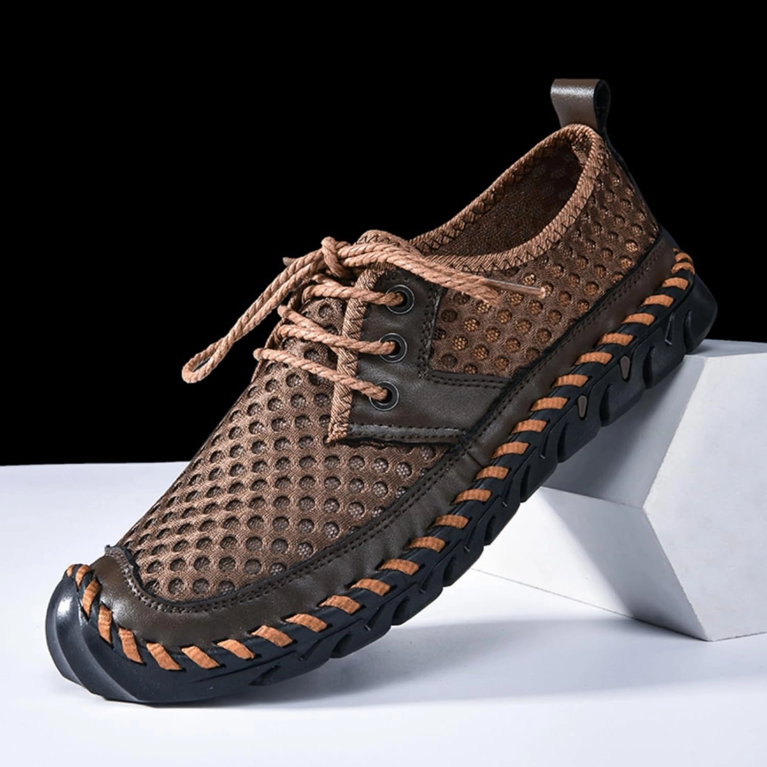 Men's Breathable Mesh Casual Shoes with Reinforced Toe Cap & Sturdy Woven Sole Non-Slip Rubber Sole for Outdoor Hiking & Daily Wear Metal-Eyelet Lacing System with Anti-Collision Toe Protection