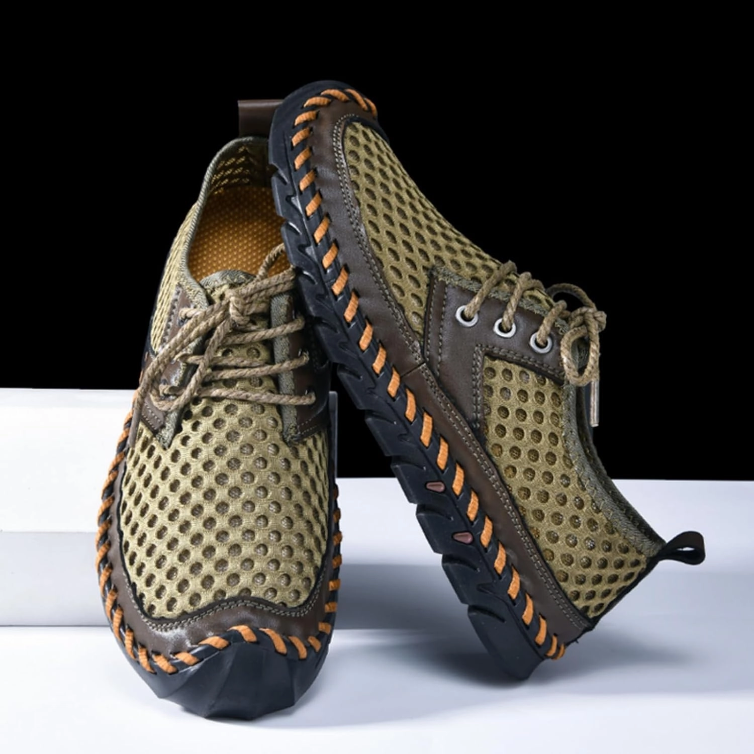 Men's Breathable Mesh Casual Shoes with Reinforced Toe Cap & Sturdy Woven Sole Non-Slip Rubber Sole for Outdoor Hiking & Daily Wear Metal-Eyelet Lacing System with Anti-Collision Toe Protection