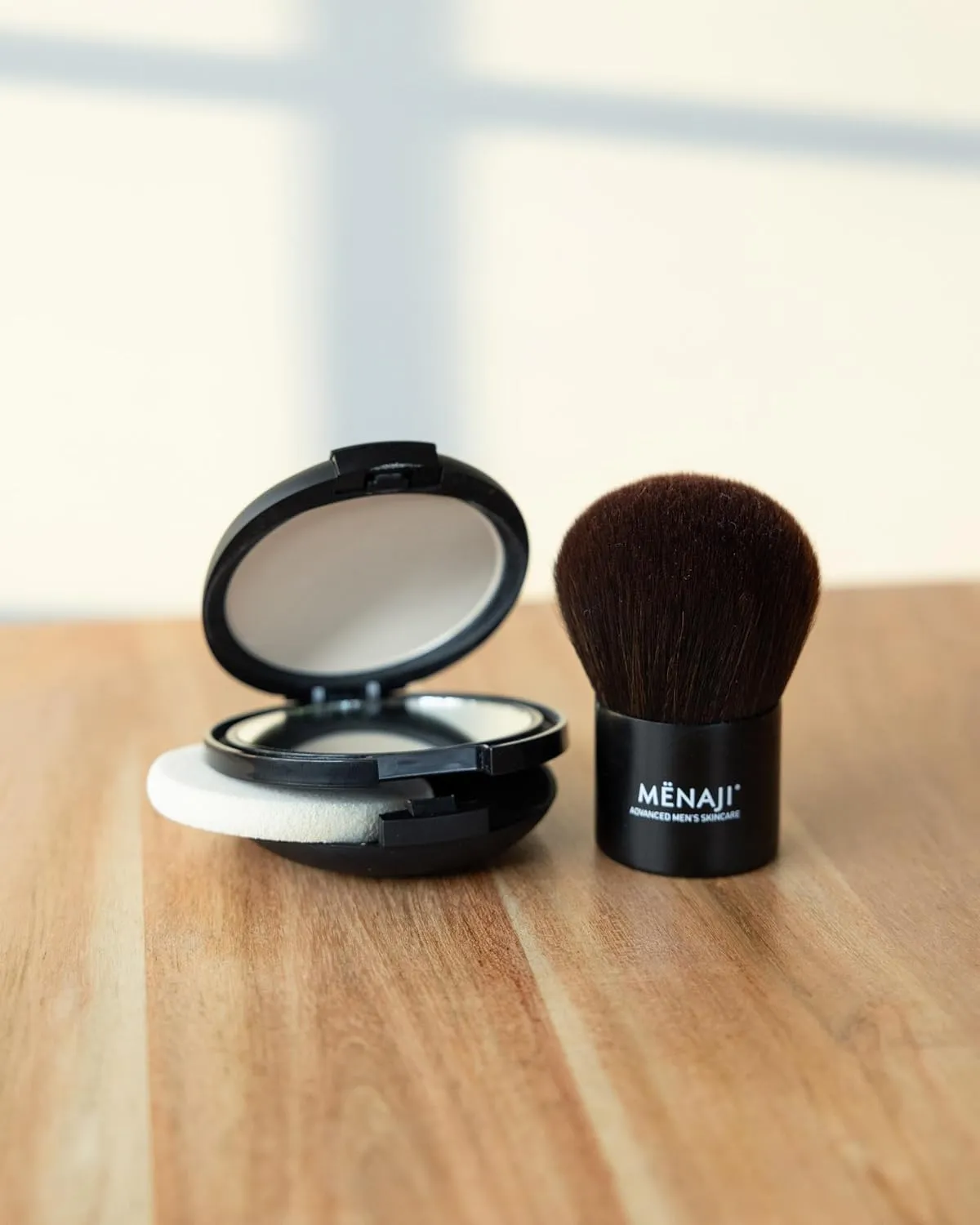 MENAJI Deluxe Kabuki Brush | Professional Quality Synthetic Brush Hair | For High-Definition Face Powder | Skin-Friendly and All-Occasion Kabuki Brush for Men