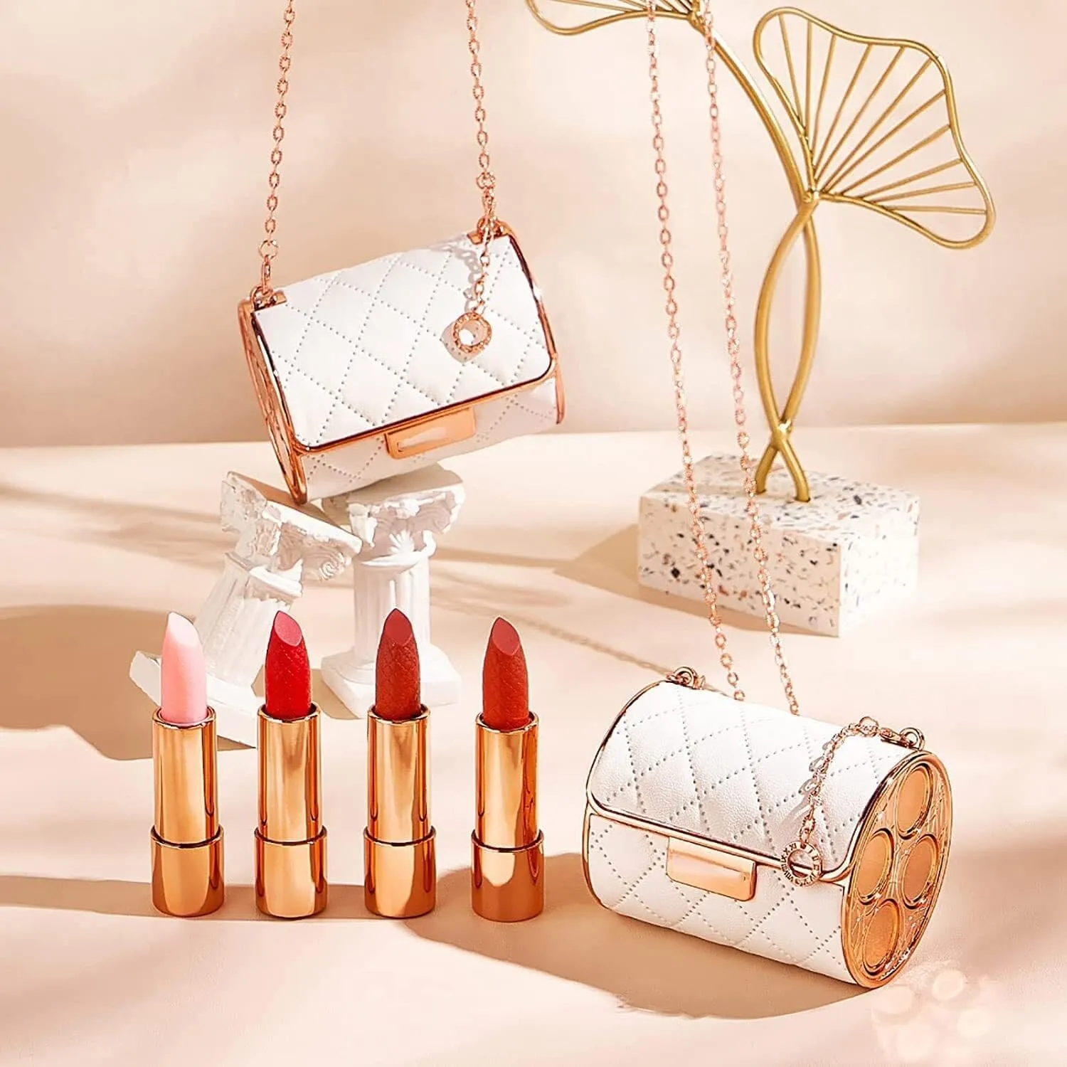 New Velvet Matte Lipstick Set with Glamour Chain Pouch, 4 Colors Lip Stick with an Elegant Leather Chain Bag, Matte Lipstick Set 4 Colors Lip Stick with Sliver Chain Bag(1 Set/4 PCS (with bag))
