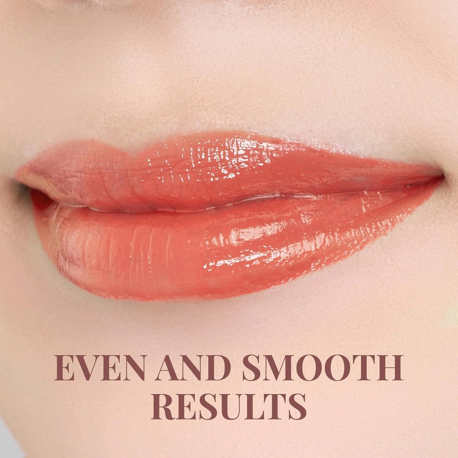 Paul & Joe Moisturizing Lipstick Refill Only, Case Sold Separately, Long Lasting Lipstick for Highly-Pigmented Lip Color, 19​ Petit miroir à main, Exuberant​ Princess Pink Lip Stick, 0.10 oz