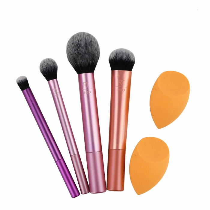 Real Techniques Everyday Essentials Makeup Brush Set with Sponge - 6 Pcs set