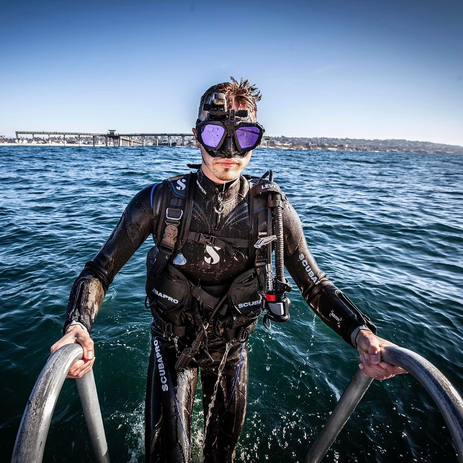 Scubapro D-Mask Diving Mask - includes Mounting Adapter for The HUD Dive Computer