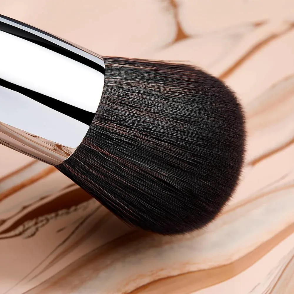 Sigma Beauty F85 Airbrush Kabuki Brush – Kabuki Foundation Brush for Buffing and Blending for an Airbrushed Base, Kabuki Makeup Brush for Liquid and Cream Foundations (1 Brush)