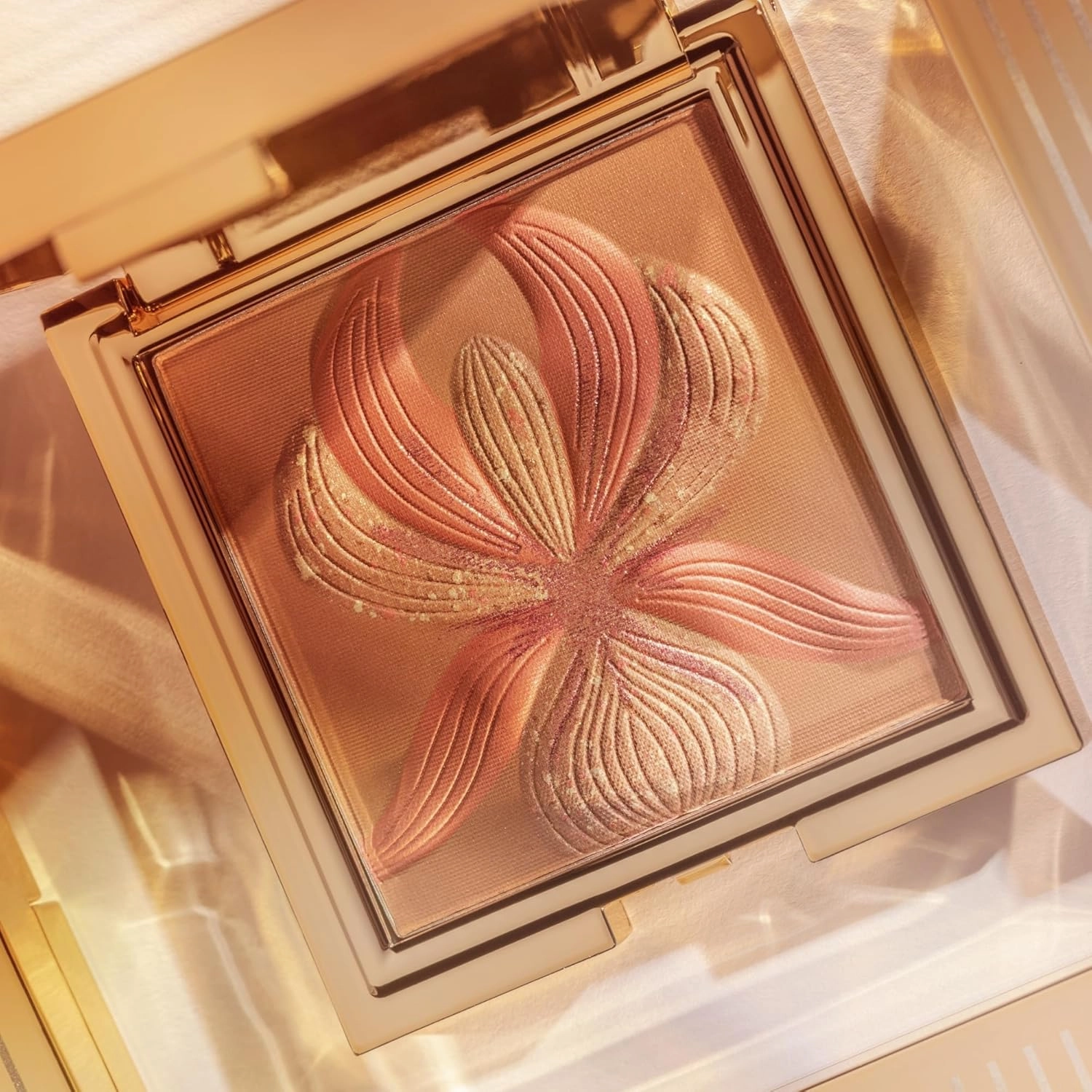 Sisley Paris L'Orchidee 1 - Highlighter Blush with 3 Shades - Enhances Complexion & Contours the Face - Sheer, Luminous Finish