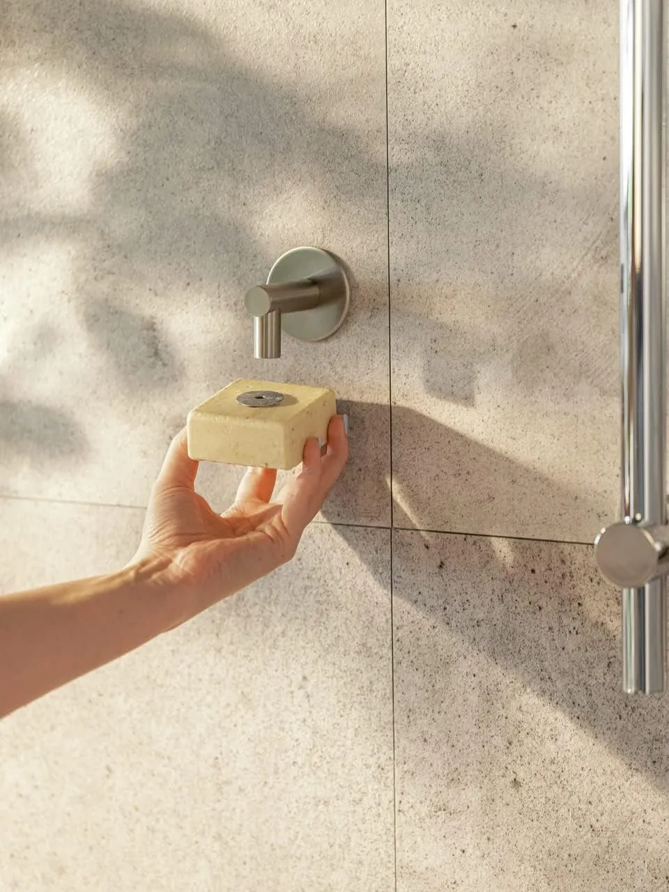 WENKO Stainless Steel Shiny Soap Holder with Magnet and Turbo-Loc Wall Mount for Gluing, Silver matt, 4,5 x 4 x 7 cm